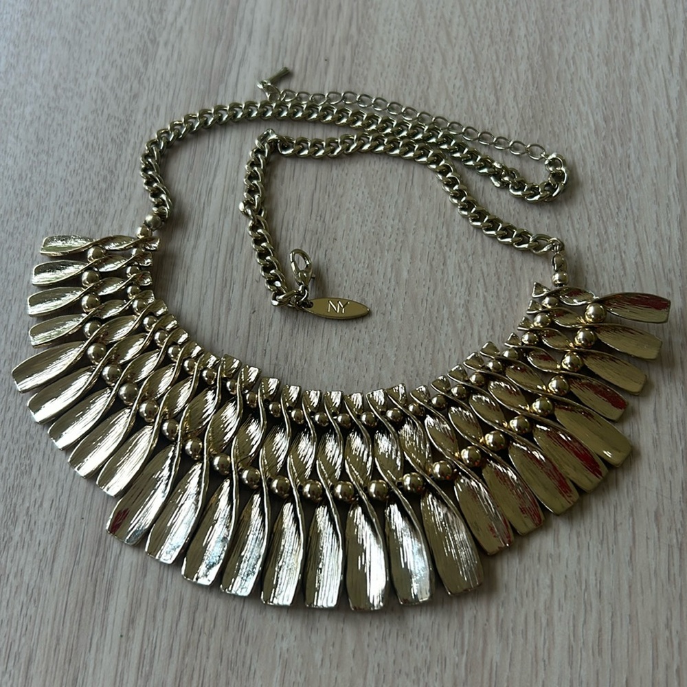 Egyptian revival chunky gold toned necklace